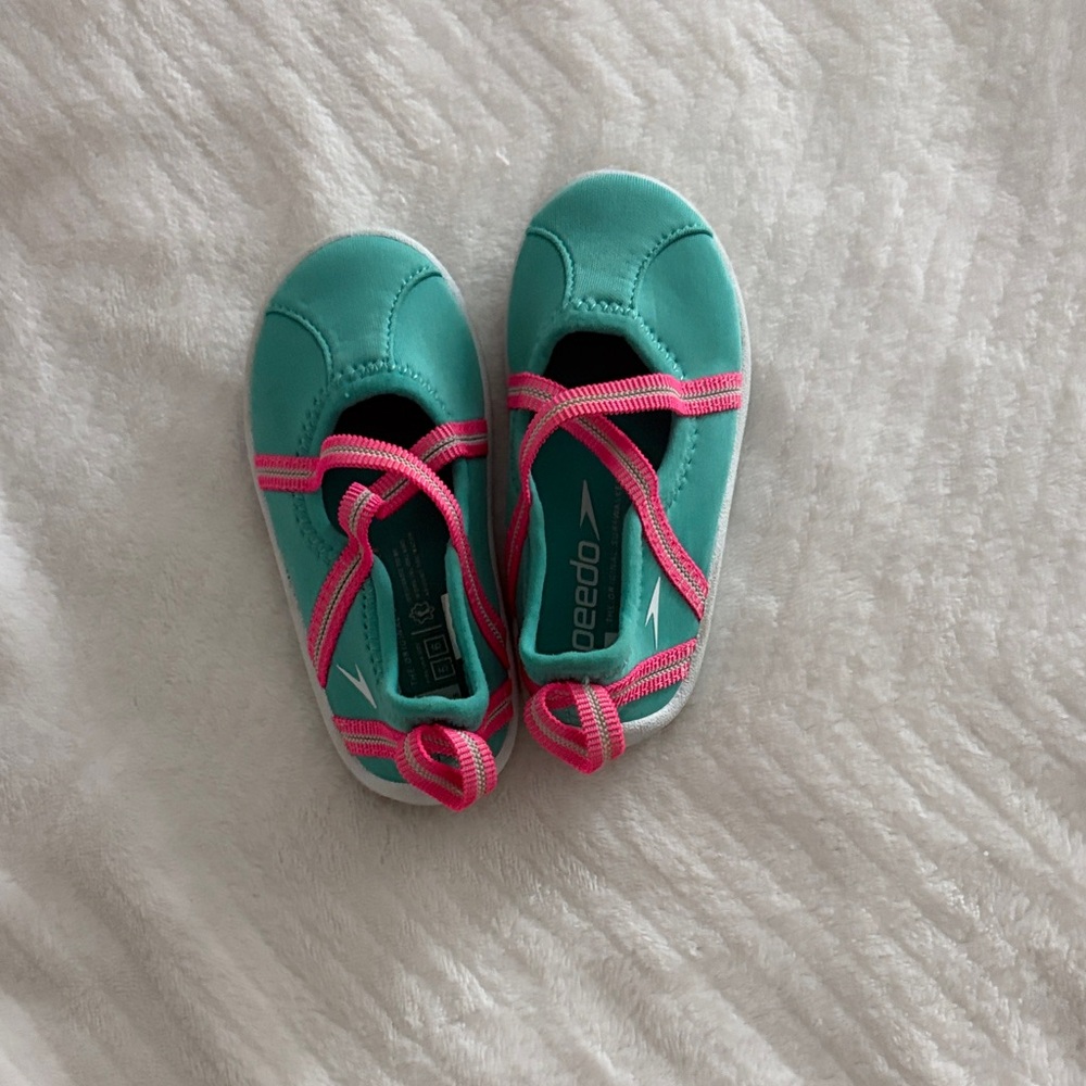 Speedo Kids Aqua and Pink Water Shoes